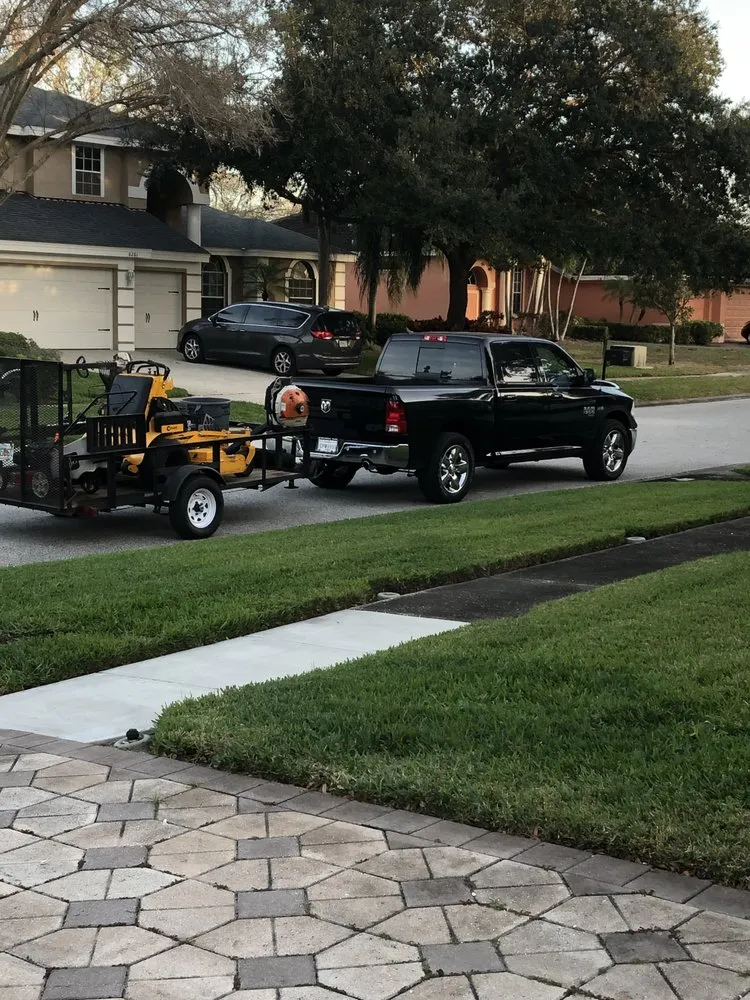 Local landscape design experts serving Pinellas Park, FL - Green life lawns