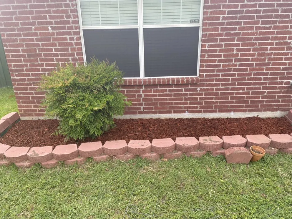 Reliable yard cleanup service experts serving Whitesboro, TX - Green Line Lawncare & Landscape