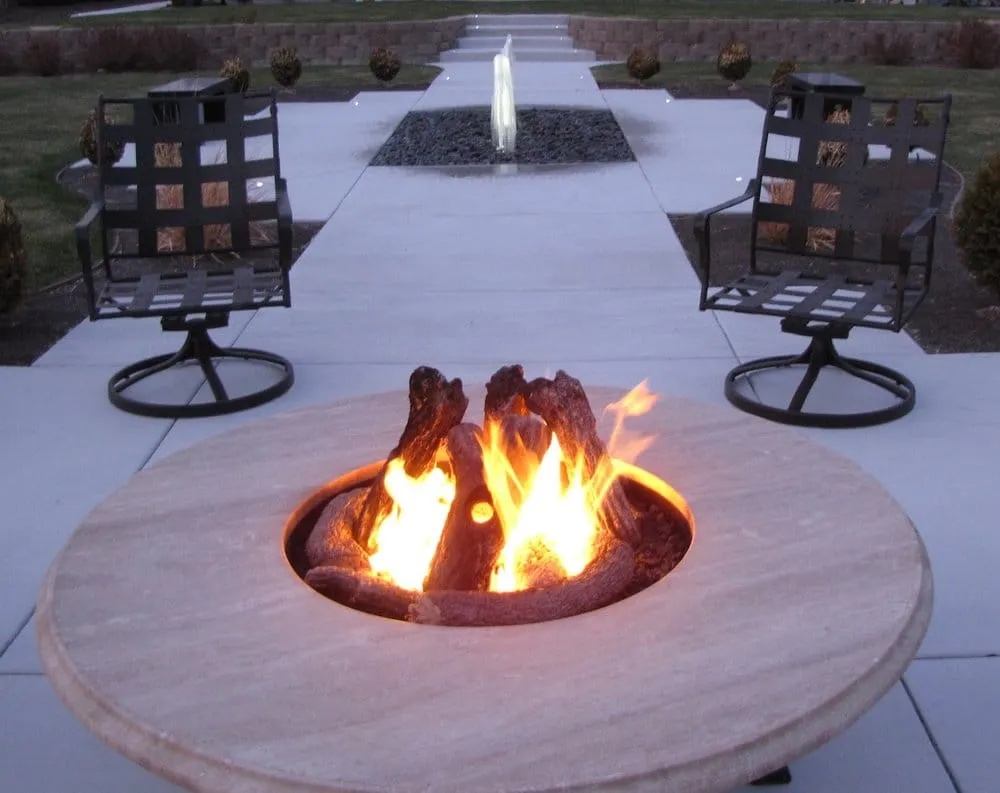 Local yard cleanup service for residential properties in Carson City, NV by Green Lizard Landscape