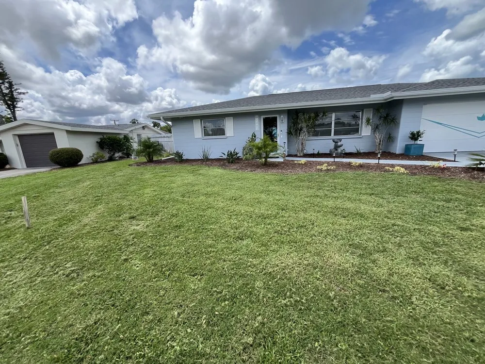 Custom landscape installation experts serving Sarasota, FL - Green Machine Landscaping And Pond Services