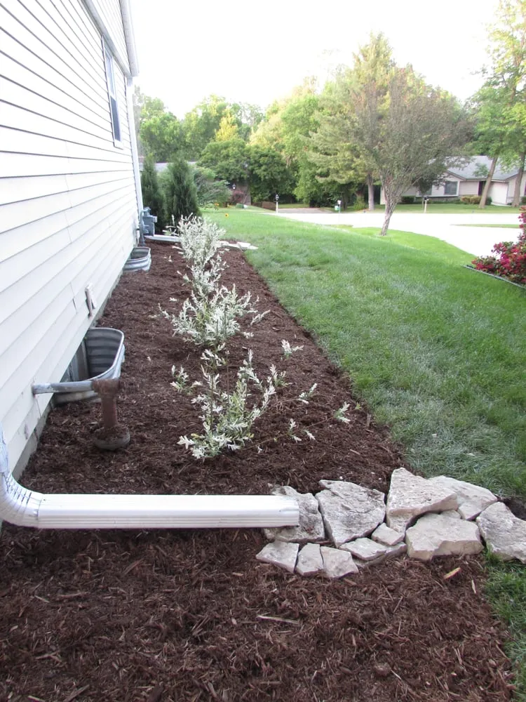 Affordable landscaping services with custom design across New Berlin, WI - Green Machine Landscaping