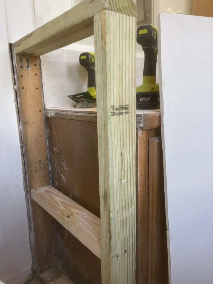 Professional lawn care service in Kissimmee, FL by Green Machine Lawn Care