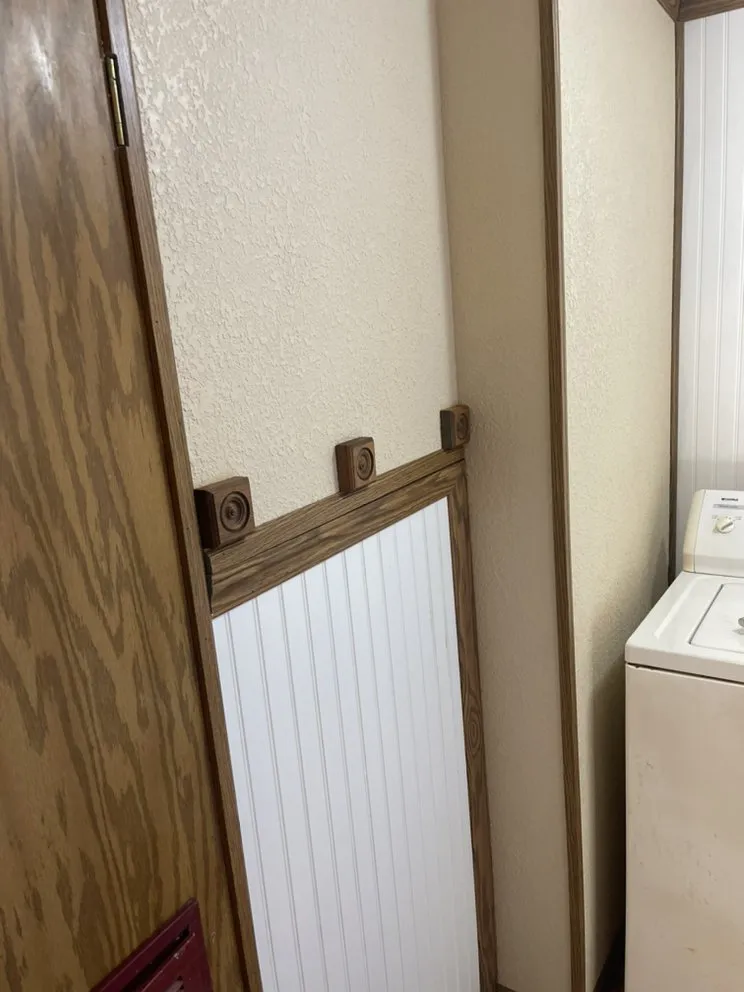 Custom outdoor landscaping in Kissimmee, FL by Green Machine Lawn Care