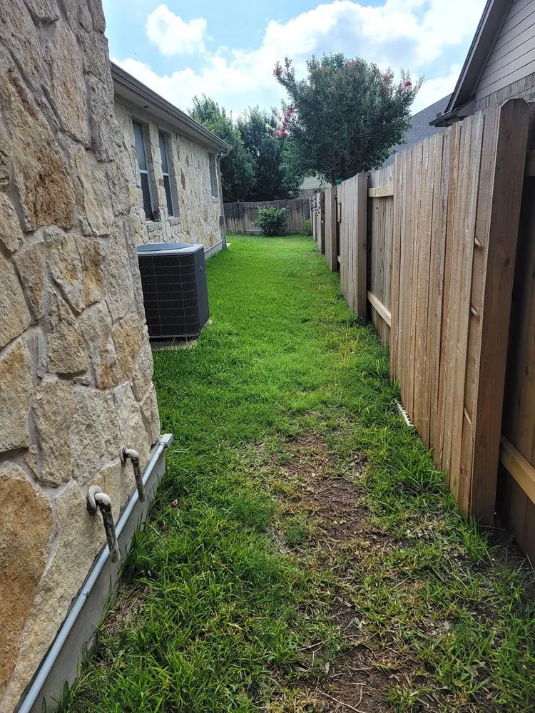 Custom garden landscaping in Georgetown, TX by Green Machines Lawn Care