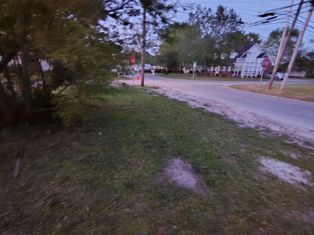 Reliable yard maintenance for beautiful yards across Beulaville, NC - Green Machines Mowing