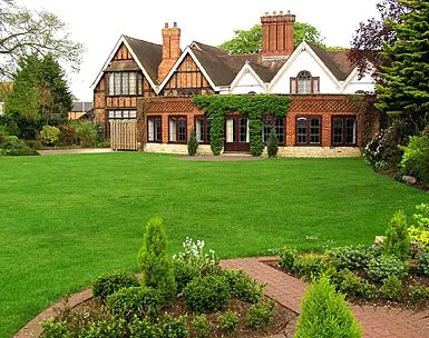 Professional yard cleanup service experts serving Billings, MT - Green Magic Lawn and Landscape