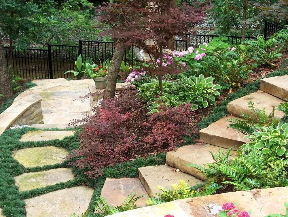 Expert lawn mowing service in Lewisville, TX by Green Meadow Landscaping