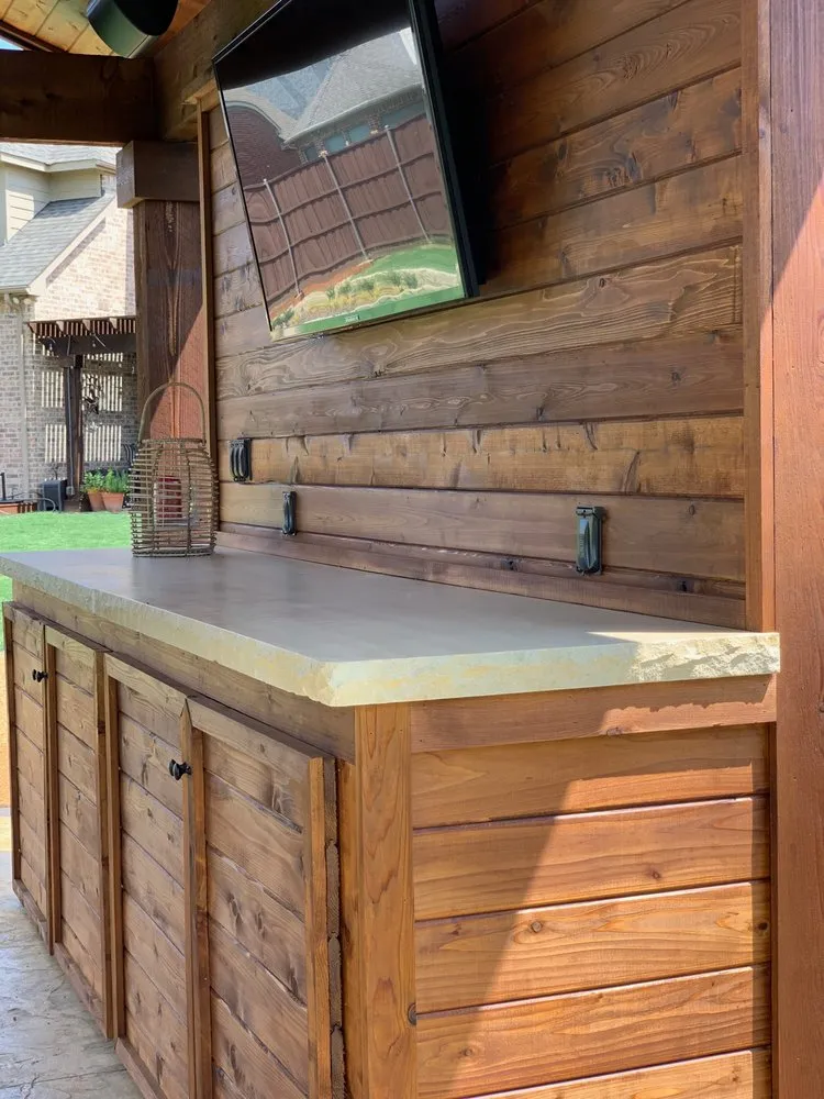 Custom lawn mowing service for homes across Lewisville, TX - Green Meadow Landscaping