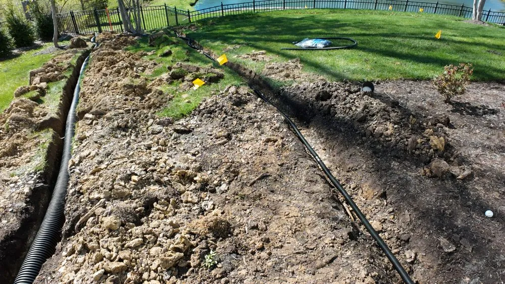 Custom garden landscaping in Louisville, KY - Green Meadows Landscaping