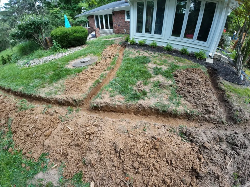 Expert garden landscaping in Louisville, KY by Green Meadows Landscaping