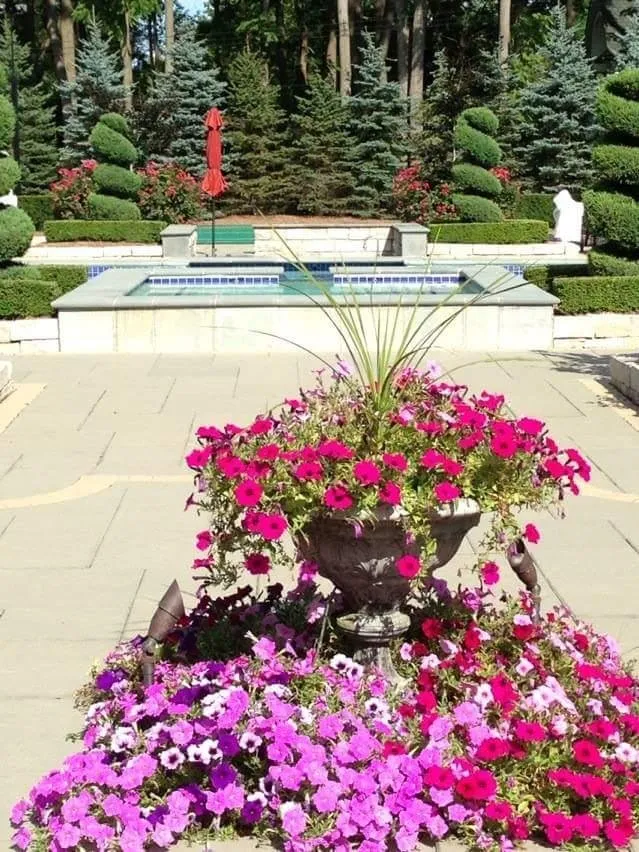 Affordable residential landscaping in Rochester Hills, MI by Green Meadows Lawnscape