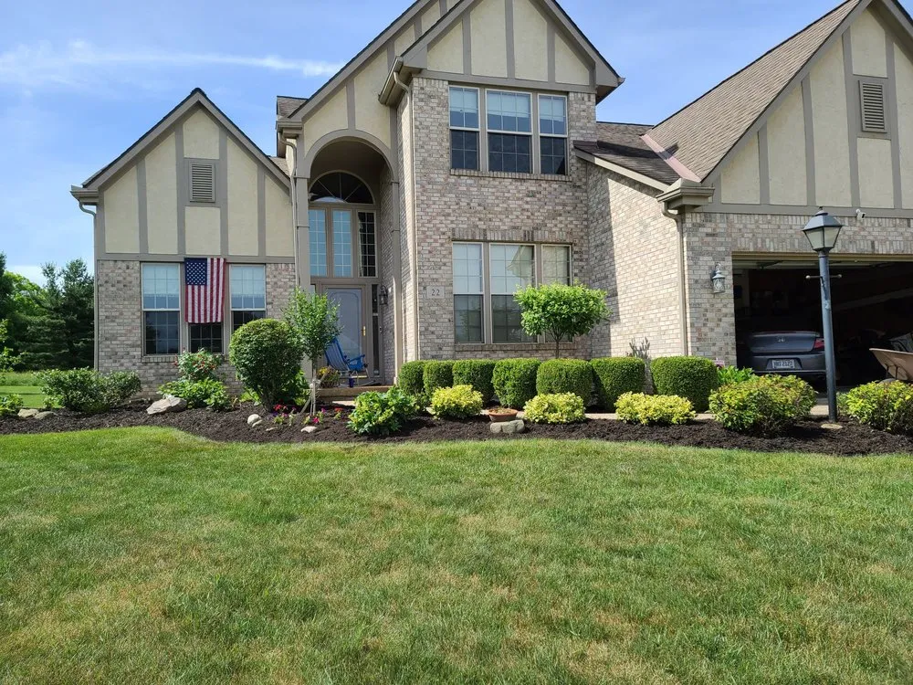 Affordable yard cleanup service for homes in Columbus, OH by Green Mile Lawn Care