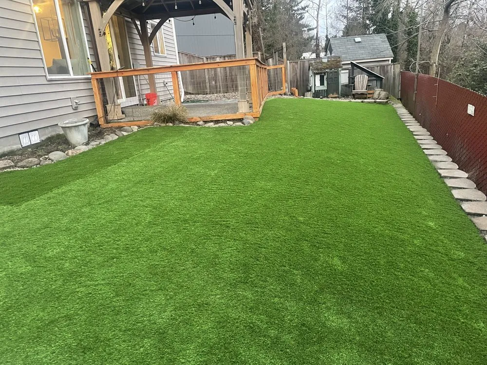 Top-rated yard cleanup service experts serving Portland, OR - Green Mountain Landscape