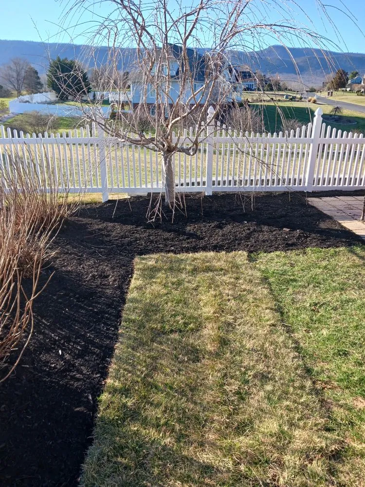 Local yard maintenance in Luray, VA by Green Mountain Landscaping and Trail Construction
