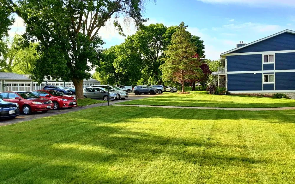 Custom yard maintenance in Madison, WI - Green Mowers Lawn Care