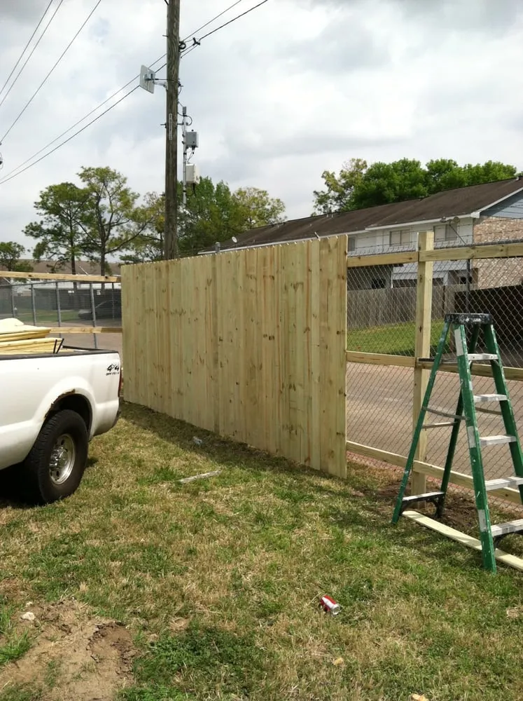 Trusted lawn care service for residential properties in Houston, TX by Green Nature Landscape