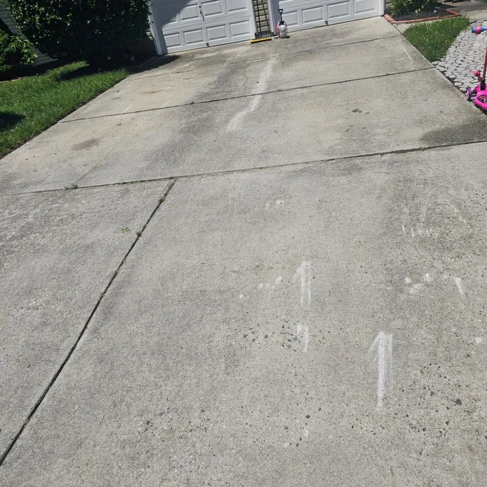 Top-rated lawn mowing service experts serving Norfolk, VA - Green Oasis Landscaping