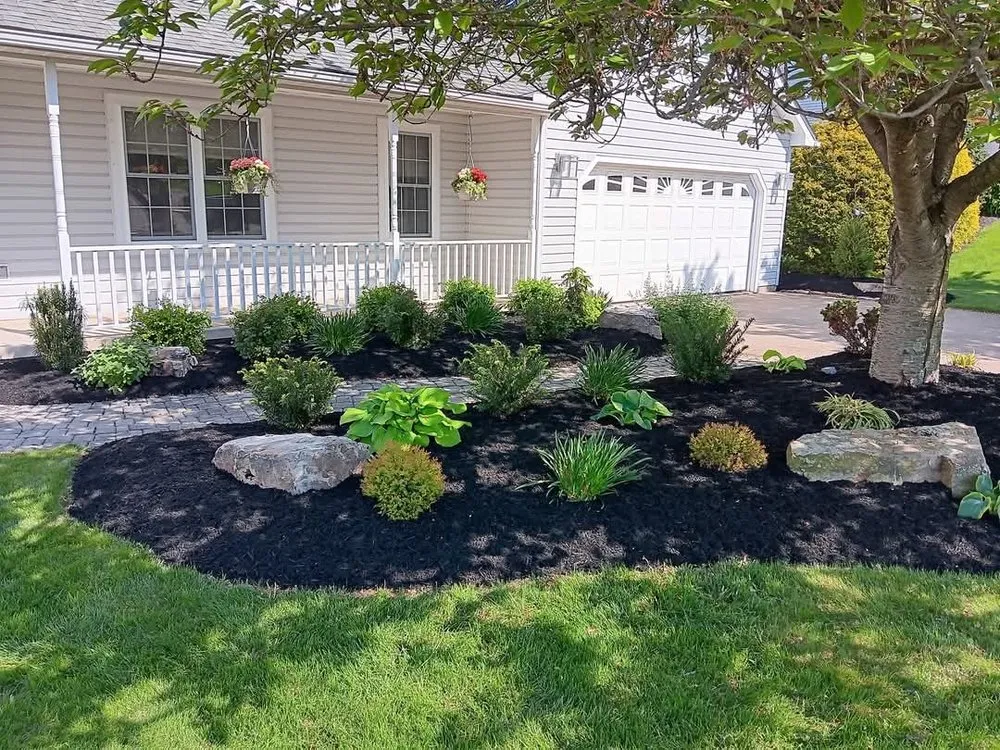 Top-rated residential landscaping in Selinsgrove, PA - Green Oasis Lawn Care And Landscaping