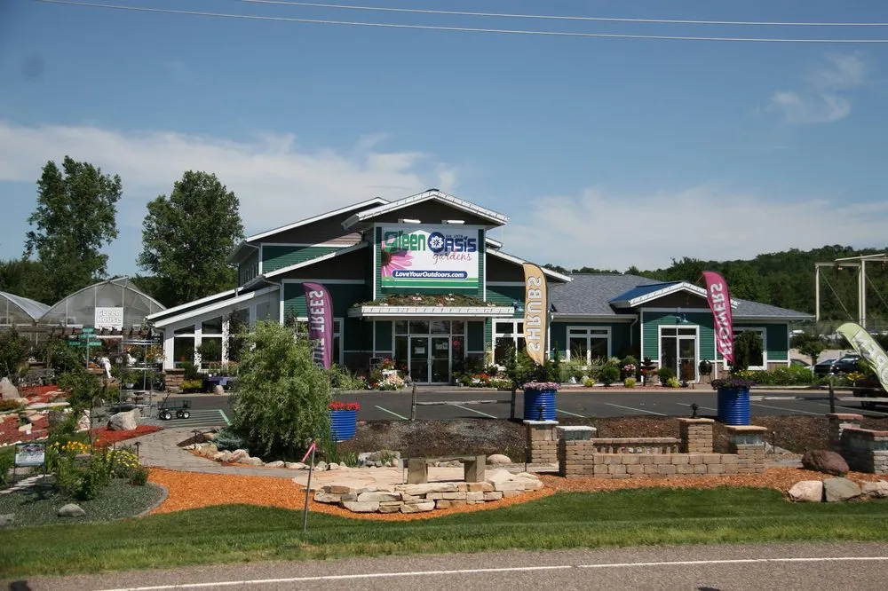 Professional outdoor landscaping in Rice Lake, WI - Green Oasis