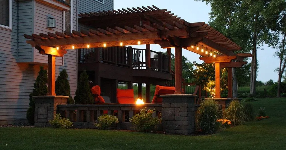 Professional landscape installation for beautiful yards in Woodbury, MN by Green Oasis