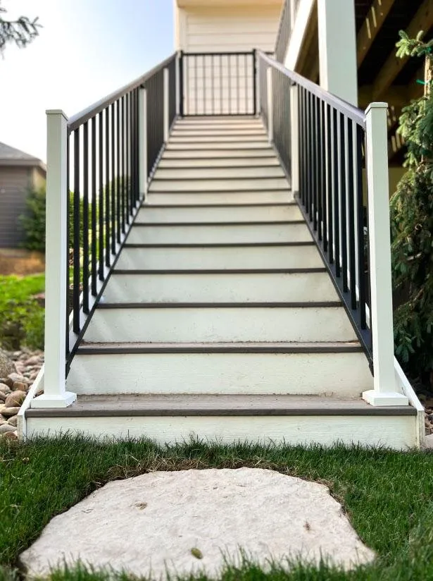 Expert landscape installation in Woodbury, MN by Green Oasis