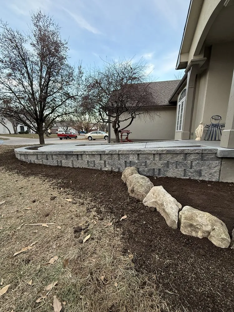 Custom garden landscaping experts serving Wichita, KS - Green Outdoors Landscape