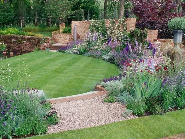 Professional residential landscaping in Santa Cruz County, CA - Green Palm Landscape