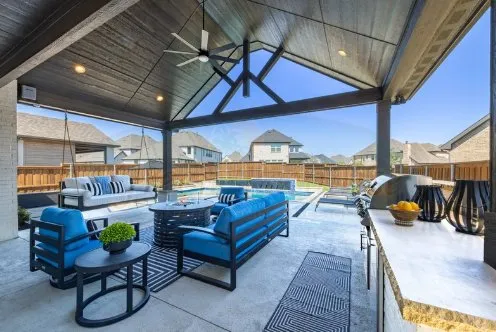 Reliable landscaping services in Frisco, TX by Green Paradise Construction And Design