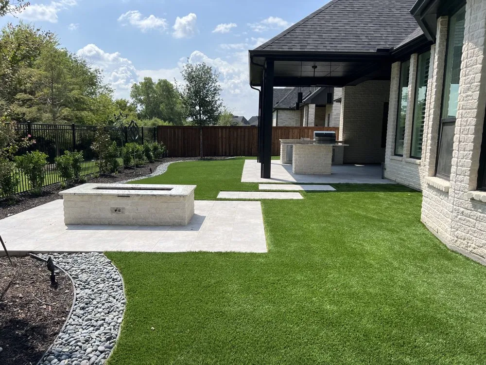 Top-rated lawn mowing service with custom design across Frisco, TX - Green Paradise Construction And Design