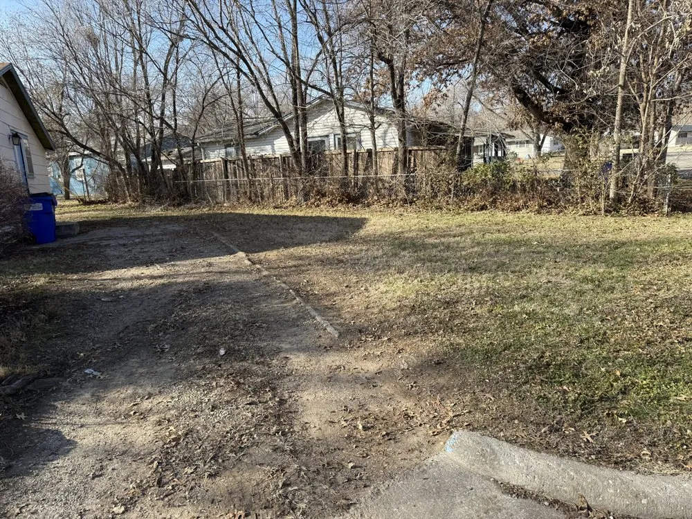 Top-rated yard maintenance in Ogden, KS - Green Pastures KS