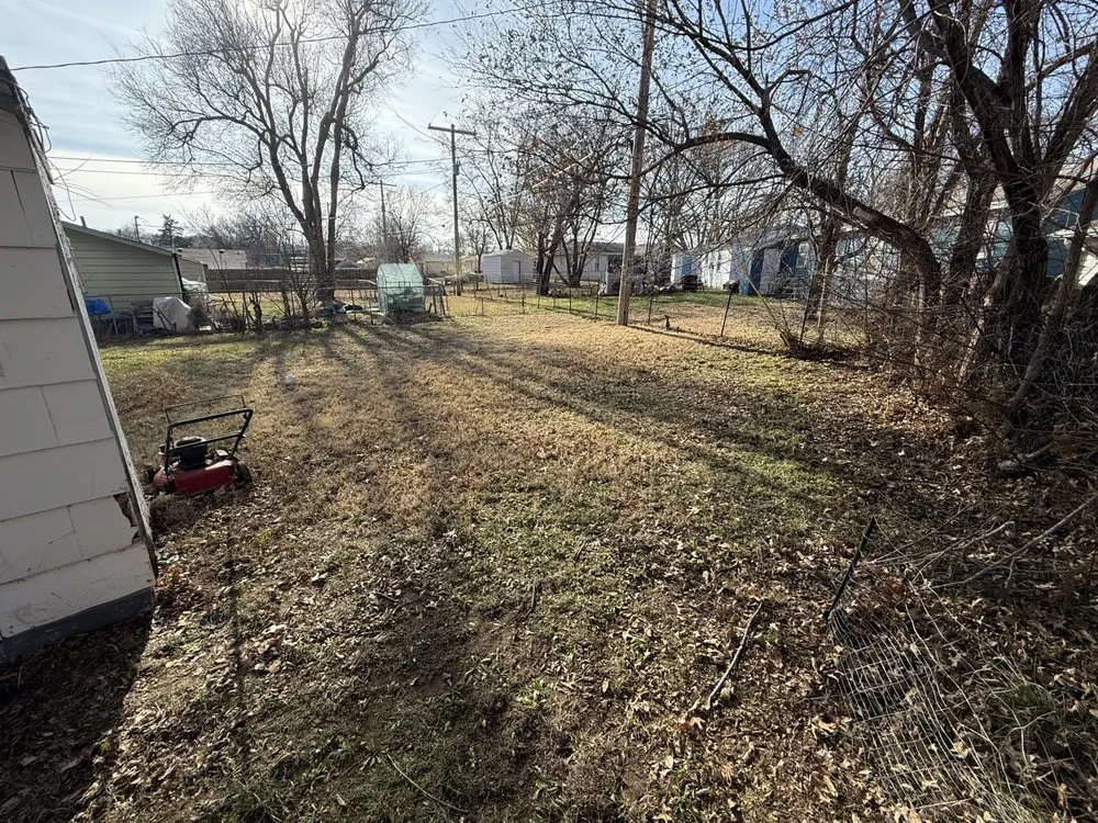 Affordable lawn mowing service for residential properties across Ogden, KS - Green Pastures KS