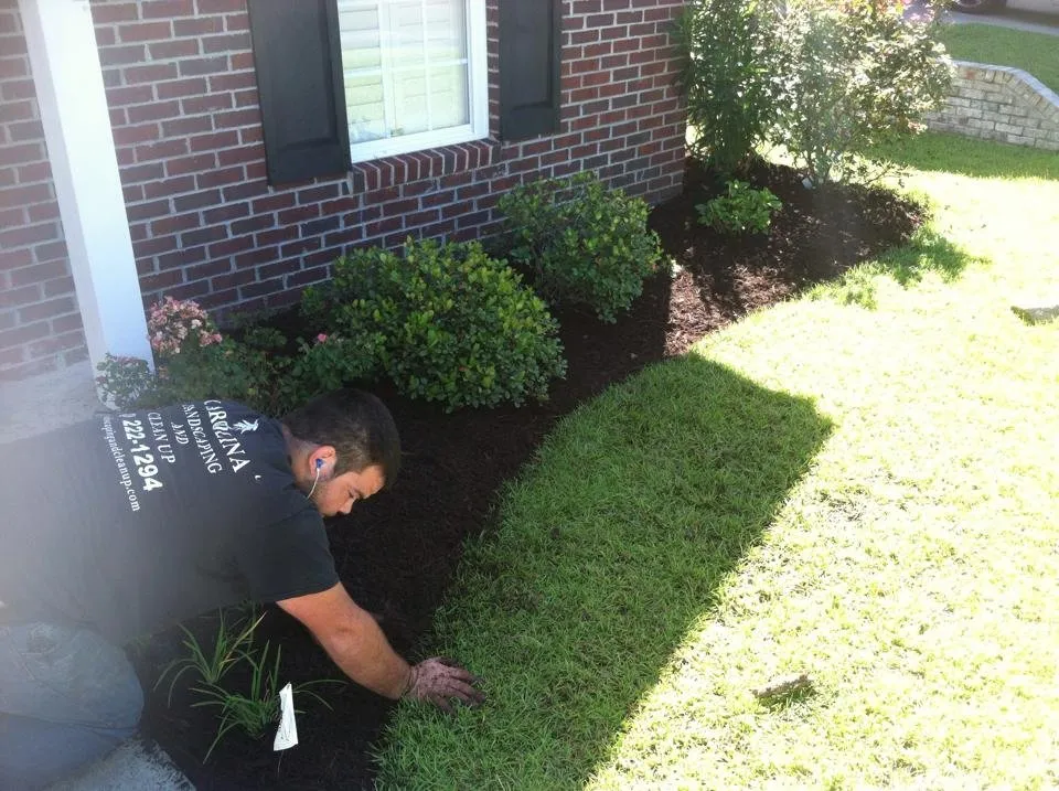 Top-rated yard maintenance experts serving North Syracuse, NY - Green Pastures Landscaping