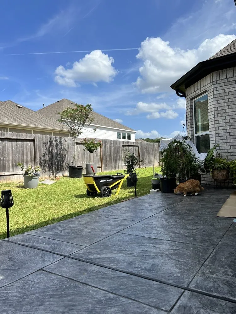 Affordable yard maintenance in Houston, TX - Green Path Landscapes