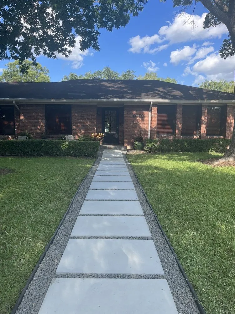 Trusted yard maintenance for homes across Houston, TX - Green Path Landscapes