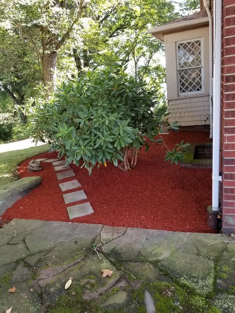 Reliable lawn care service in Greensburg, PA - Green Peak Lawn & Landscape