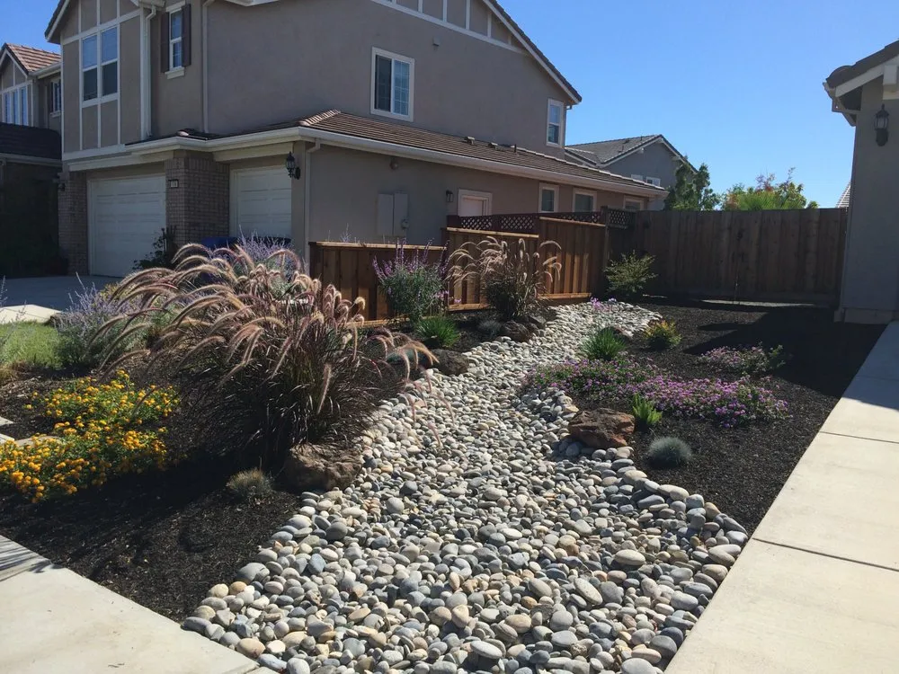 Trusted lawn care service in Brentwood, CA - Green Planet Landscape