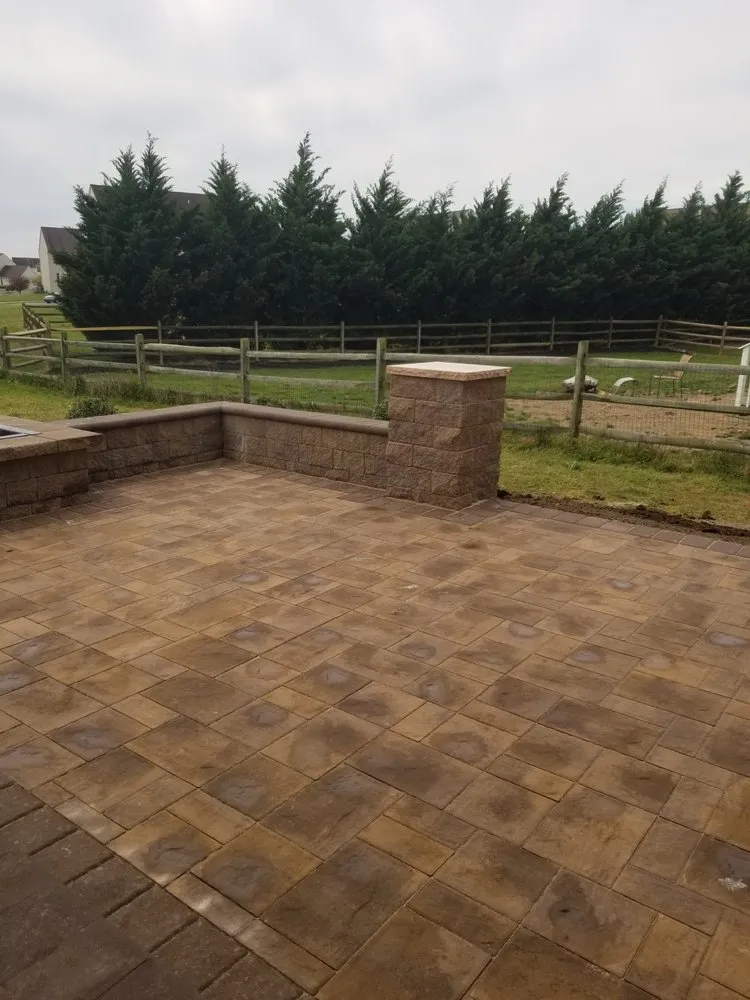 Trusted lawn mowing service for homes in Newark, DE by Green Planet Landscape