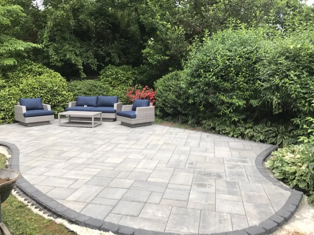 Reliable outdoor landscaping experts serving Newark, DE - Green Planet Landscape