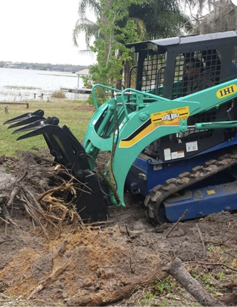 Affordable residential landscaping in Orlando, FL by Green Planet Landscape