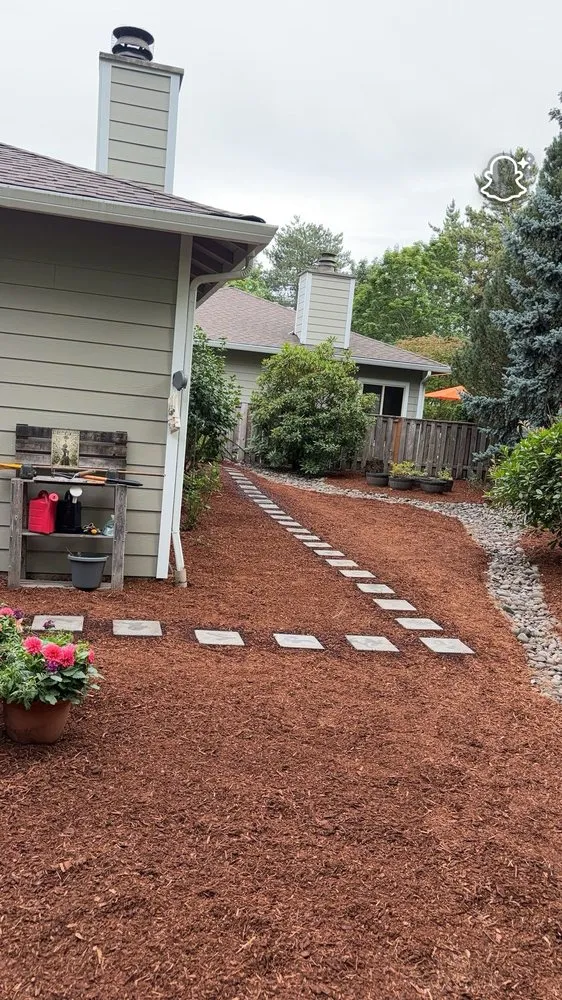 Local yard cleanup service in Newberg, OR - Green Planet Landscaping Services