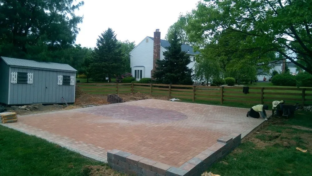 Top-rated lawn mowing service with custom design in Ewing, NJ by Green Point Garden Services