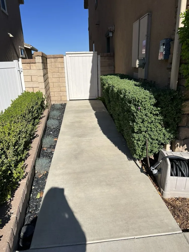 Trusted outdoor landscaping in Santa Clarita, CA - Green Pride Landscaping