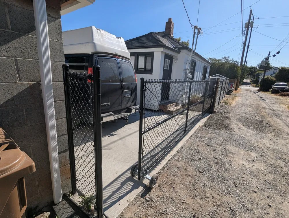 Affordable yard maintenance in Auburn, WA - Green Pro Deluxe