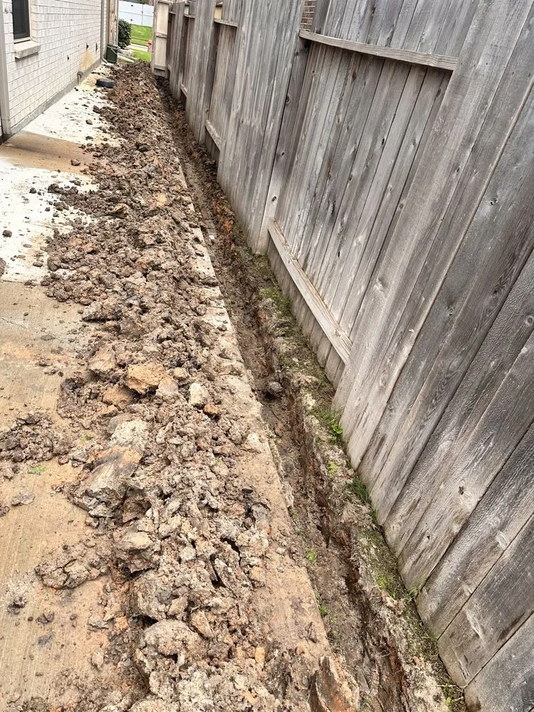 Expert yard cleanup service for homes in Sugar Land, TX by Green Pros 360