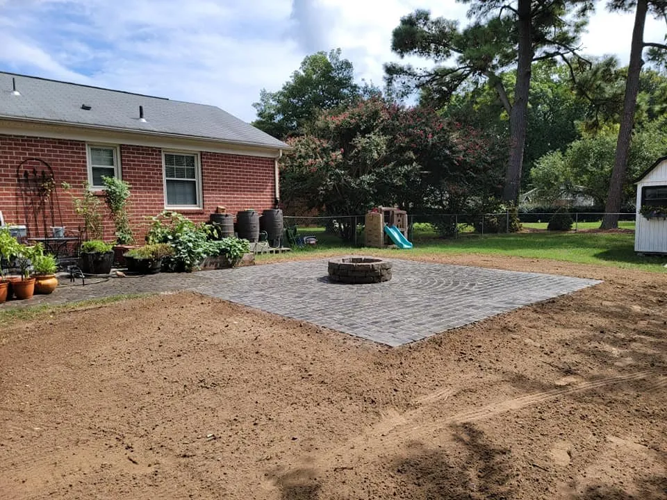 Expert outdoor landscaping in Hampton, VA - Green Quest Lawn & Landscaping