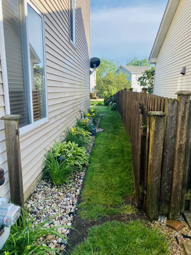 Expert outdoor landscaping near you in Plainfield, IL by Green Reyes landscaping