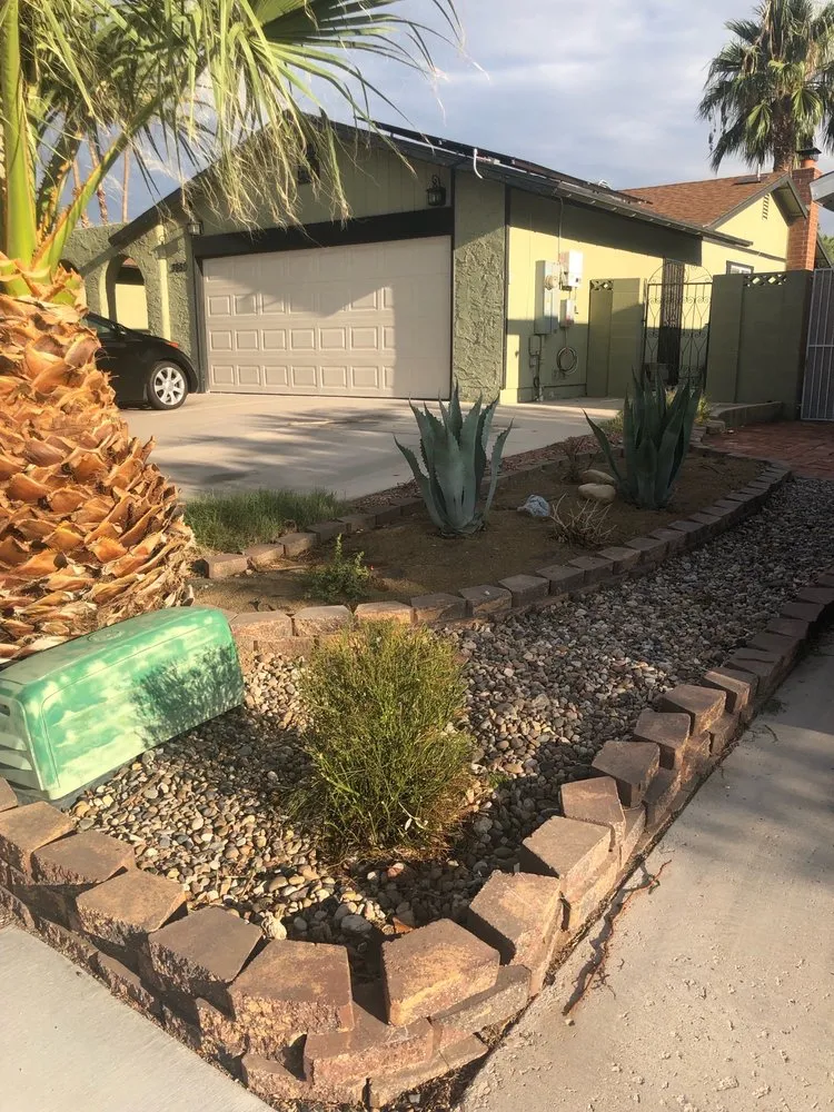 Top-rated yard cleanup service experts serving Las Vegas, NV - Green River Landscape