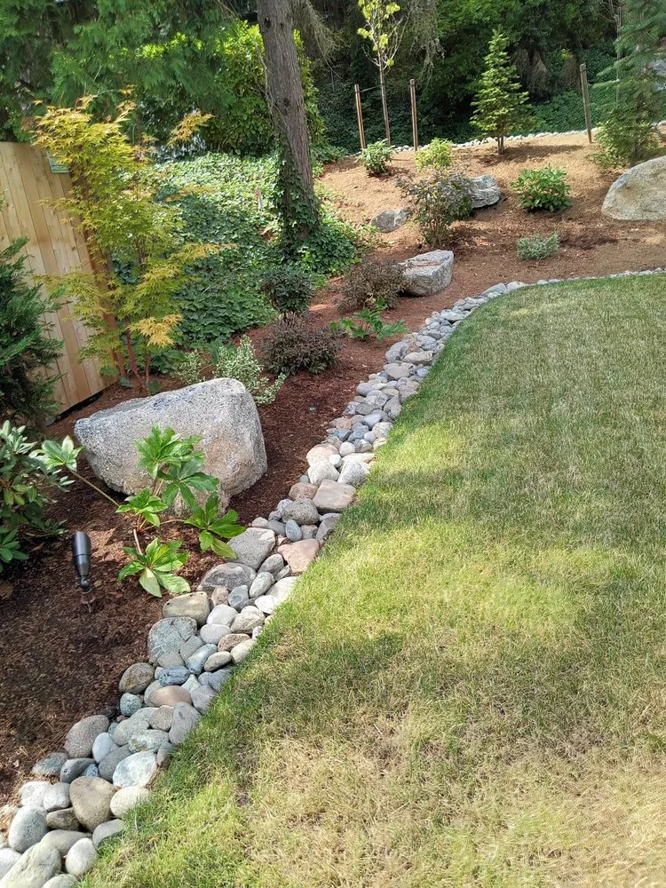 Trusted outdoor landscaping in Seattle, WA - Green River Landscaping