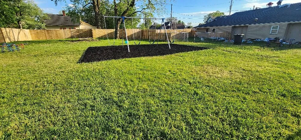 Top-rated garden landscaping in South Bend, IN by Green River Nature Scapes