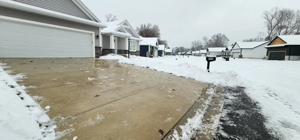 Custom garden landscaping in South Bend, IN - Green River Nature Scapes